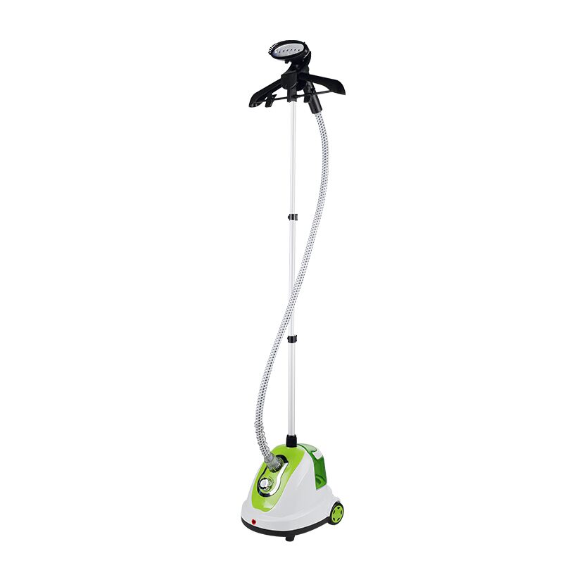 Steamer Pakaian Praktis 1700w